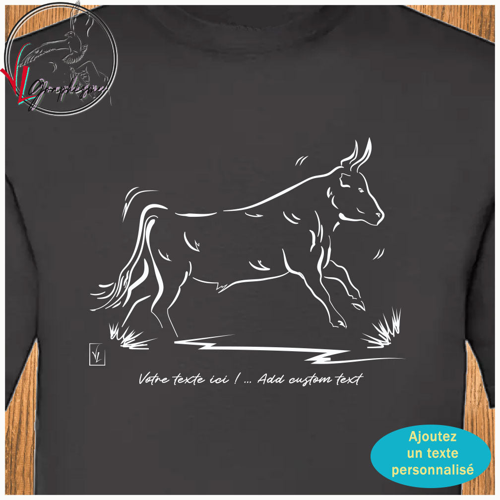 Taureau Camargue Graphisme sur T-shirt noir homme à personnaliser avec du texte. Création Virginie Linard ©.