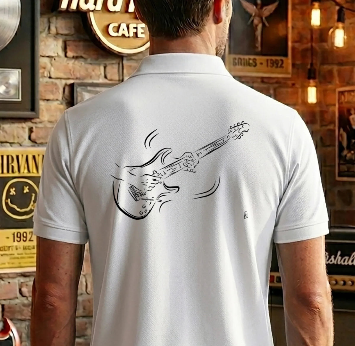 Idéal cadeau pour musiciens et mélomanes : t-shirts, polos, vestes, sweats et sacs cabas personnalisables illustrant piano, guitare, saxophone, trompette, batterie, violon et contrebasse, électrique, jazz, hard-rock. Virginie Linard ©.