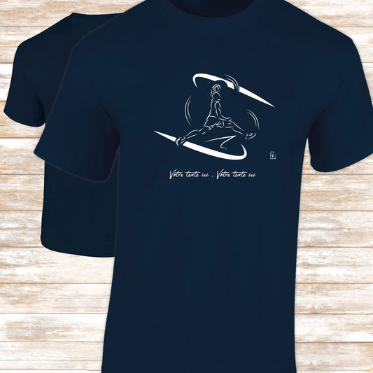 Graphisme joueur de basket-ball joueur basketteur smash sur t-shirt bleu coupe homme à personnaliser avec un texte. Création Virginie Linard ©.