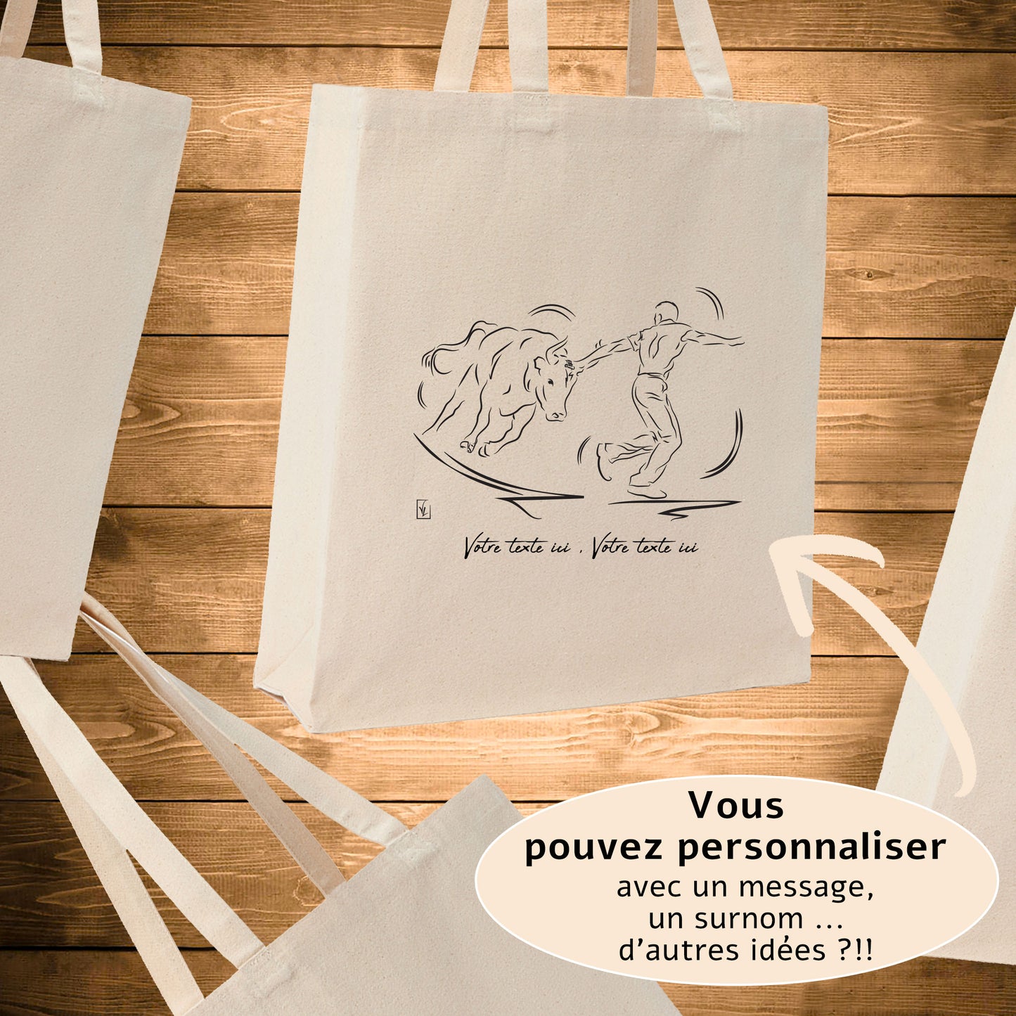 Course Camarguaise, raseteur et taureau vachette Graphisme sur sac tote-bag beige à personnaliser avec un texte. Création Virginie Linard ©.