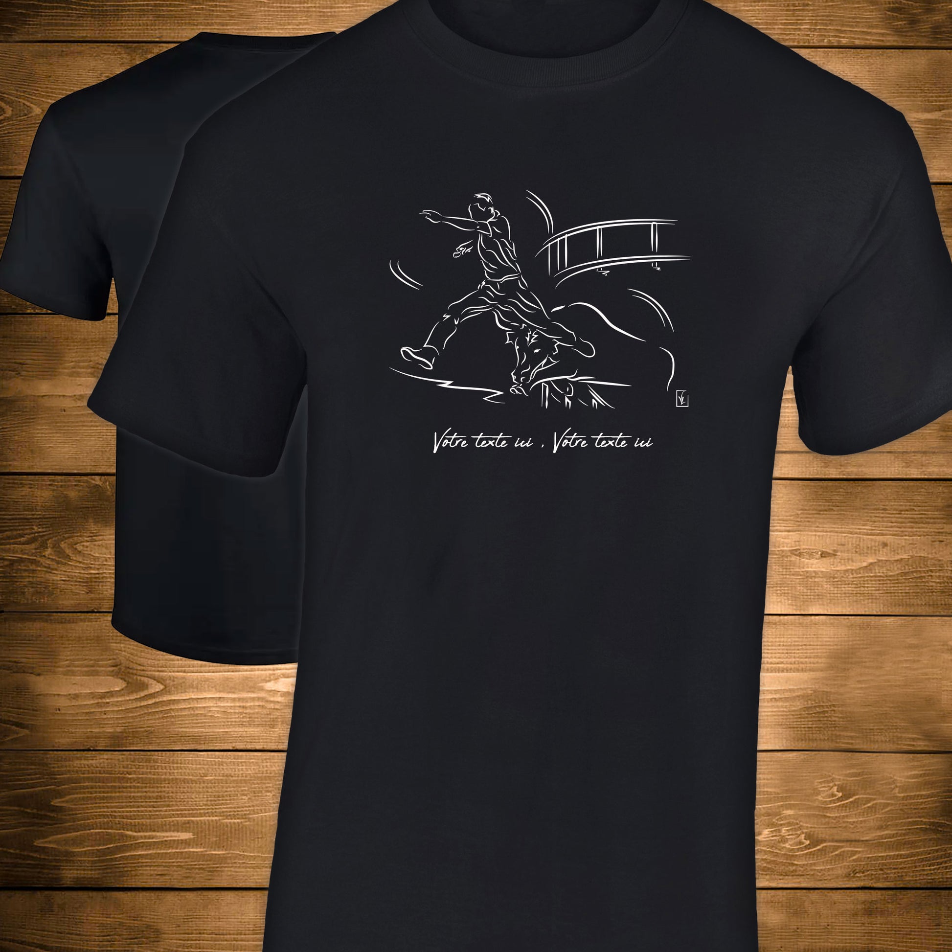 Course Camarguaise Le saut du raseteur suivi du cocardier Graphisme sur T-shirt noir homme à personnaliser avec du texte. Création Virginie Linard ©.