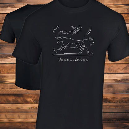 Course Landaise sauteur et vache sauvage, Graphisme sur T-shirt noir homme en coton. A personnaliser avec un texte. Création Virginie Linard ©.
