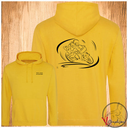 Graphisme d'une course de moto sur sweat de Virginie Linard ©