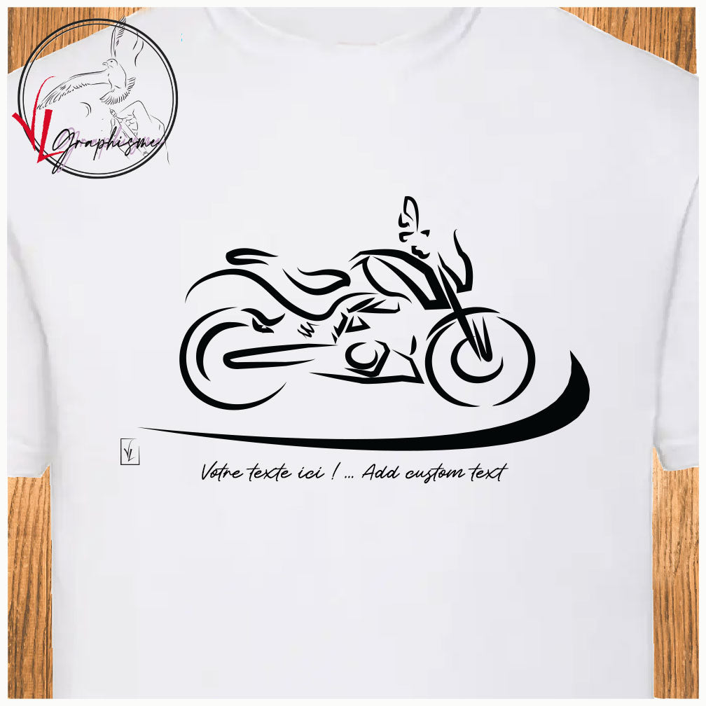 Graphisme d'une moto sur tshirt blanc de Virginie Linard ©