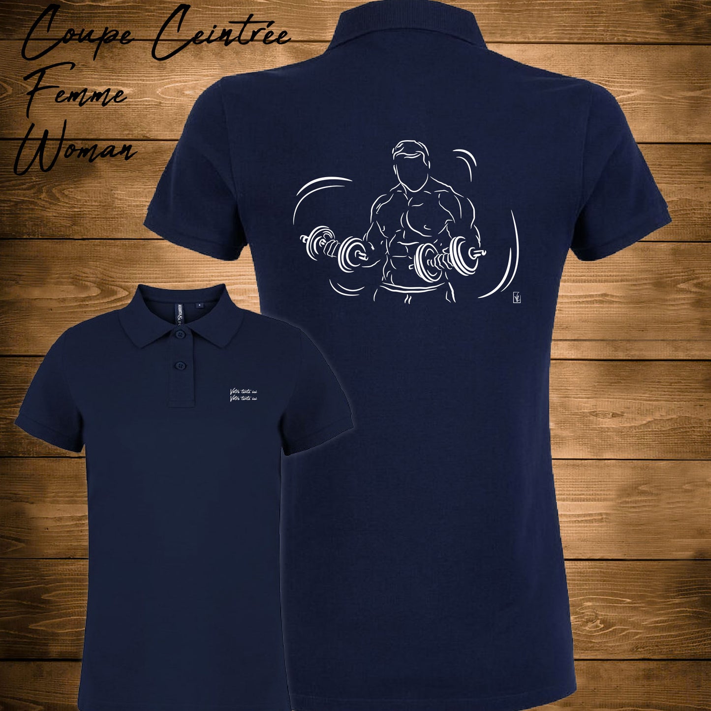 Graphisme musculation double haltères sur Polo bleu femme. A personnaliser avec un texte. Création Virginie Linard ©.