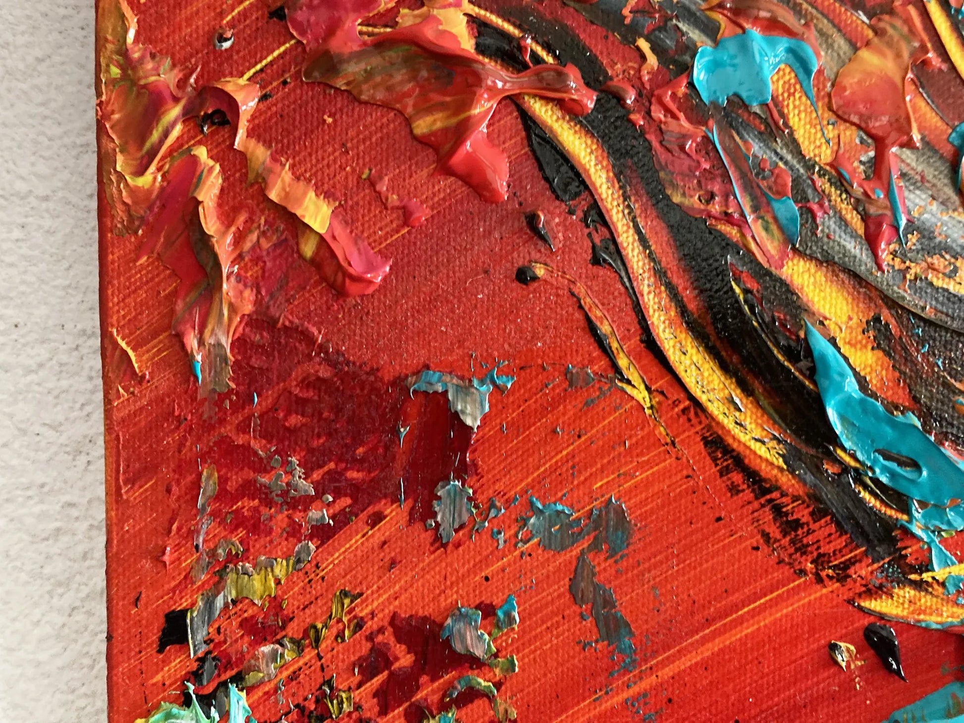 Peinture panoramique taureau espagnol sur fond rouge vif, silhouette animale puissante, art moderne grand format 50x100 cm. épaisseur relief peinture.