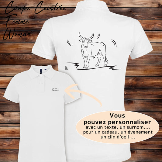 Taureau Vachette Camargue, Graphisme sur Polo blanc femme à personnaliser avec un texte. Création Virginie Linard ©.