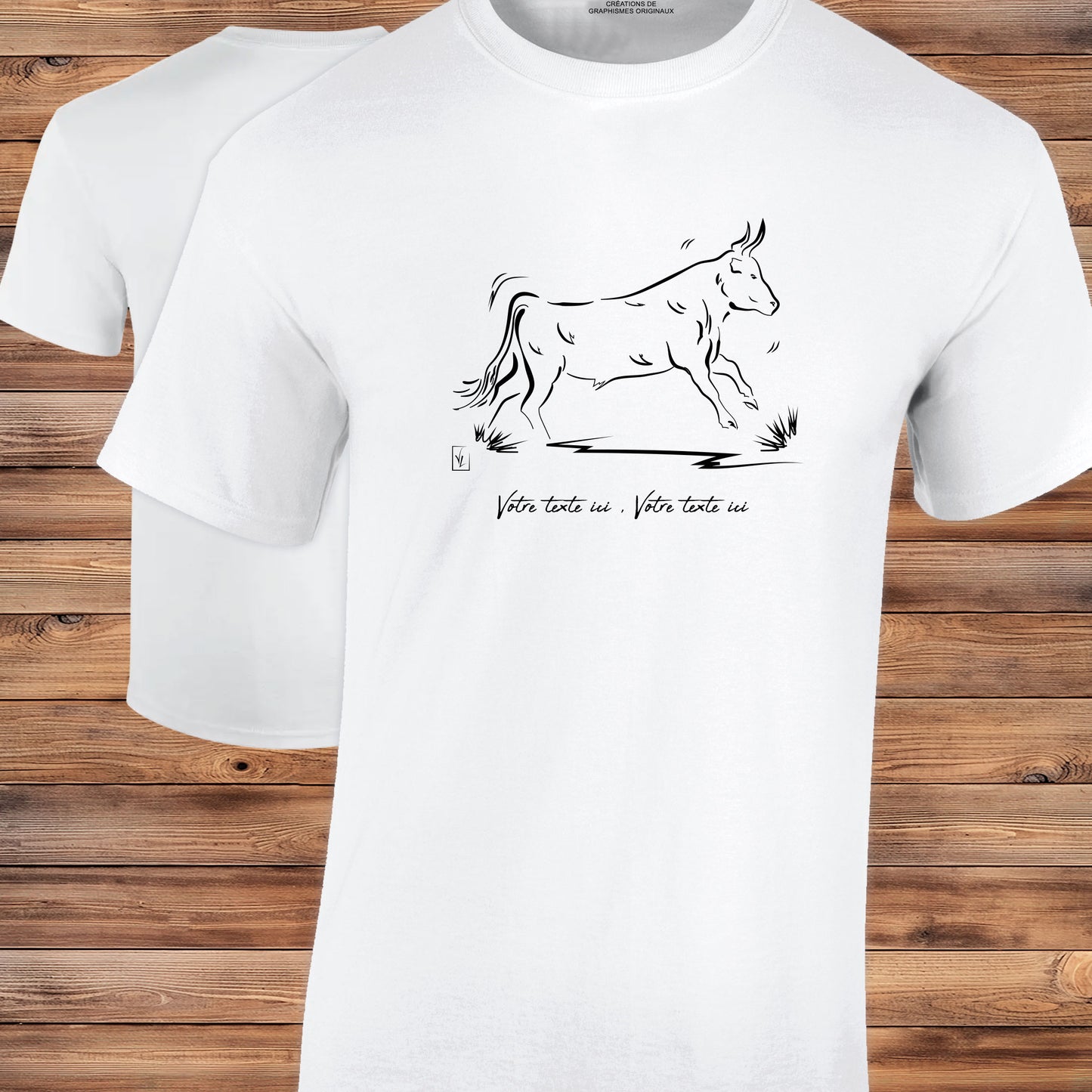 Taureau Camargue Graphisme sur T-shirt blanc homme à personnaliser avec du texte. Création Virginie Linard ©.