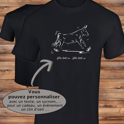 Taureau Camargue Graphisme sur T-shirt noir homme à personnaliser avec du texte. Création Virginie Linard ©.
