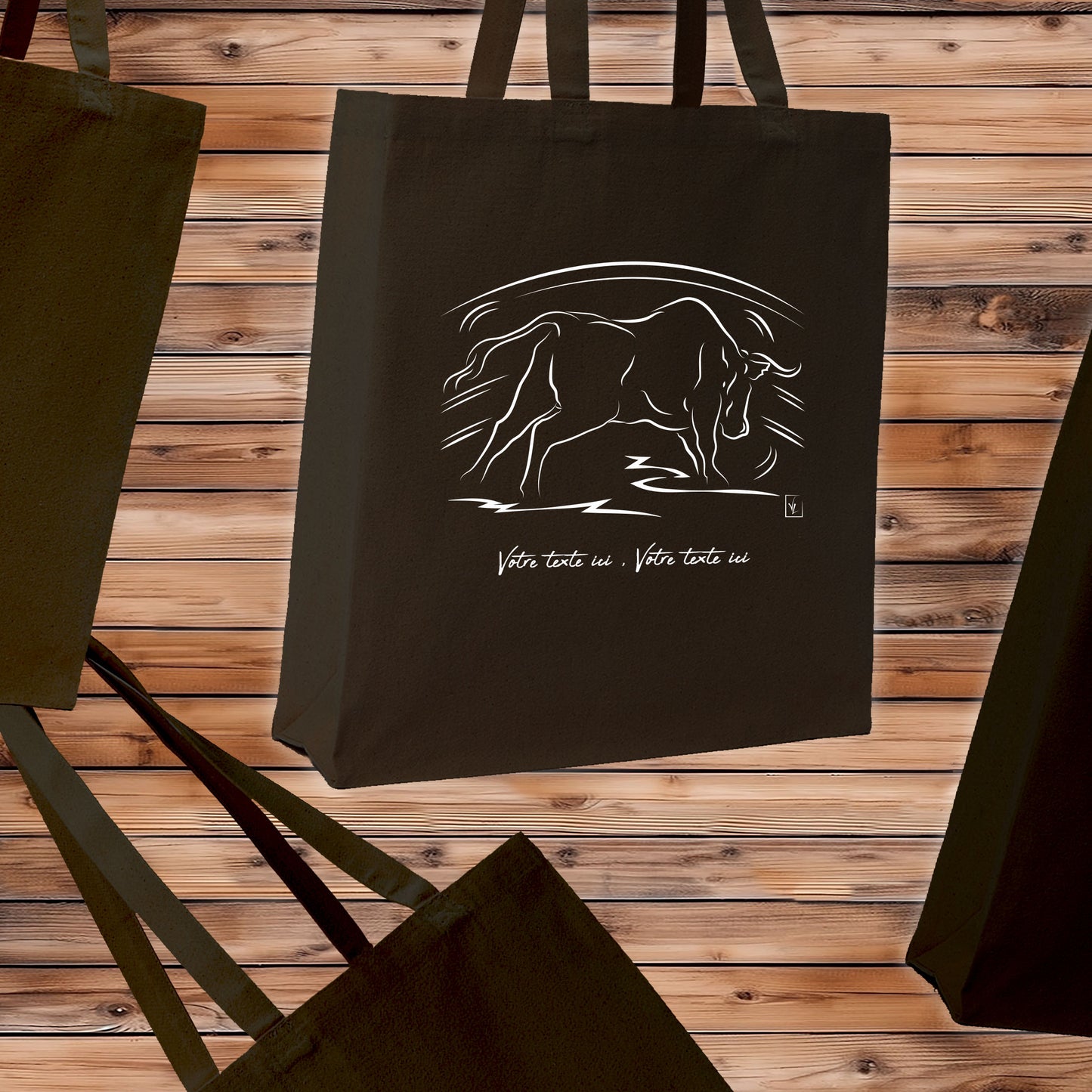 Taureau Corrida Tauromachie Arène, graphisme sur sac tote-bag noir à personnaliser avec du texte. Création Virginie Linard ©.
