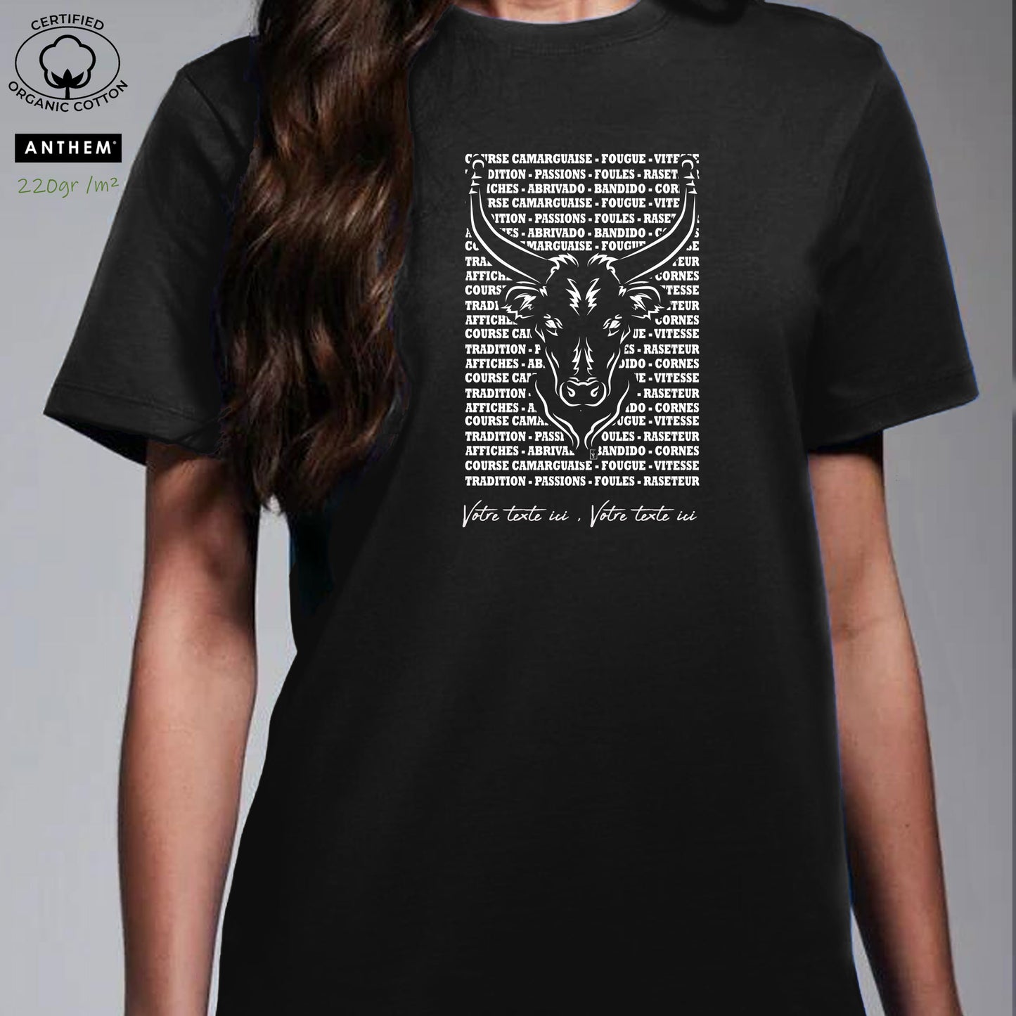 Taureau , course camarguaise , raseteur , Camargue, graphisme sur t-shirt bio noir femme à personnaliser avec du texte. Création Virginie Linard ©.