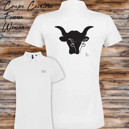 Taureaux sigle logo , graphisme sur polo blanc femme à personnaliser avec un texte. Création Virginie Linard ©.